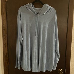 Gently used Old Navy sz 3X Light Blue Hoodie !!!